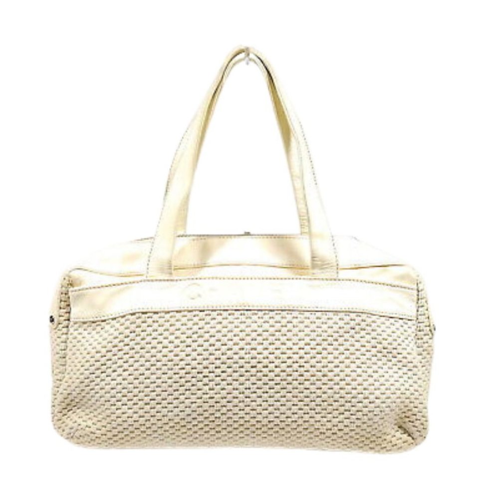 Auth Chanel Shoulder Bag White Fabric #44414C25